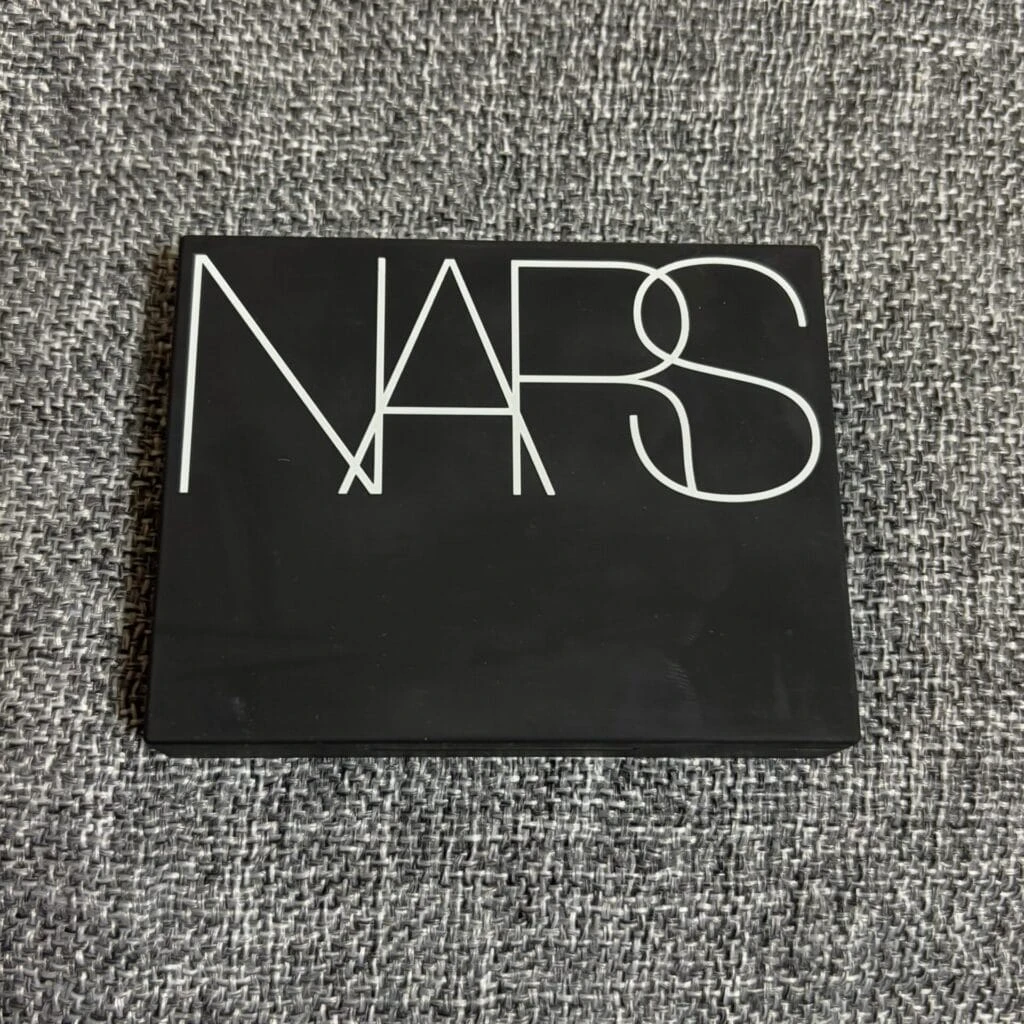 NARS ライトリフレクティングセッティングパウダー プレストN
