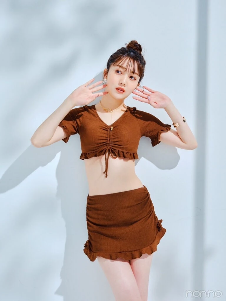 TeddyShopの水着を着た松川菜々花