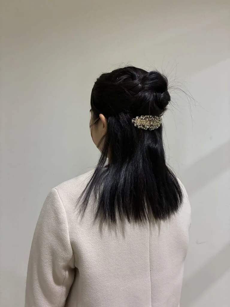 「同窓会ヘアアレンジ」「華やかハーフアップ」