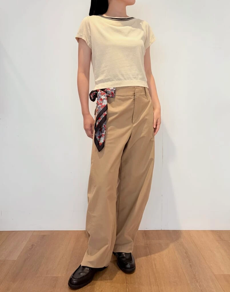 UNIQLOF.RISSO ボートネックT シルクプリントスカーフ