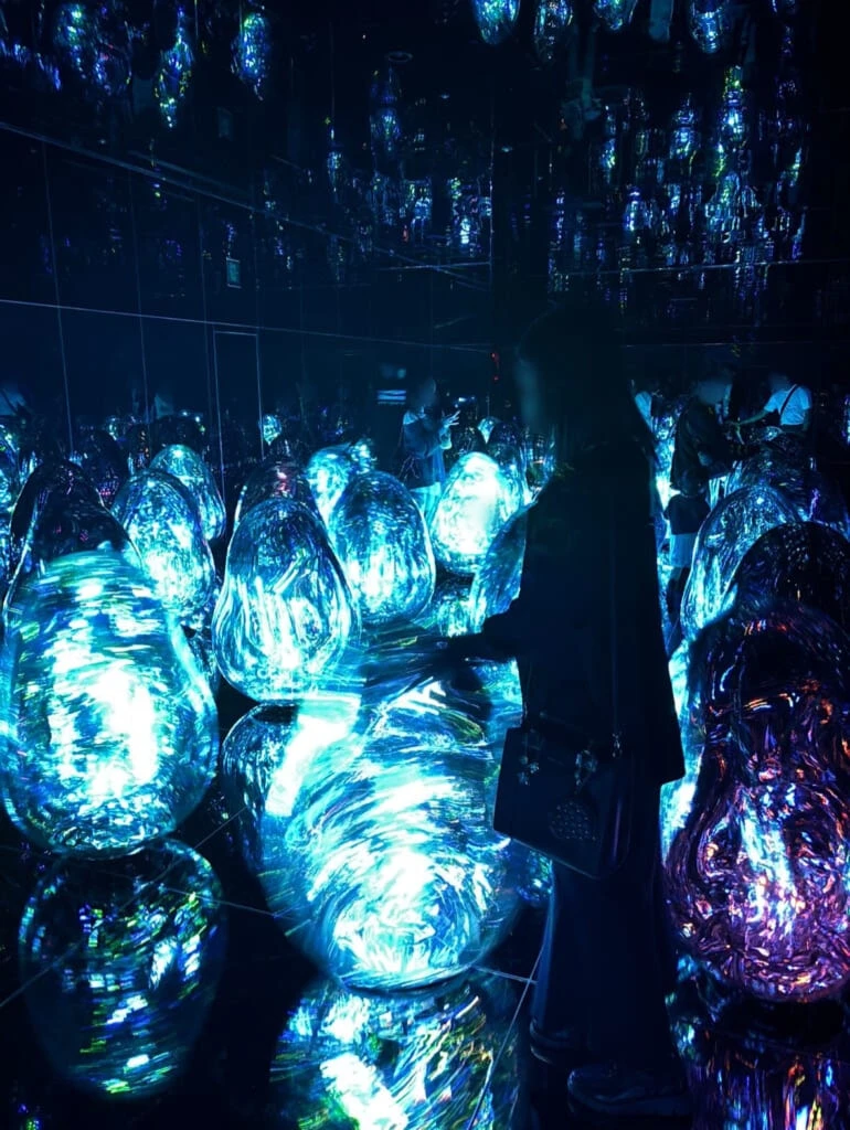 宇宙をイメージした風船