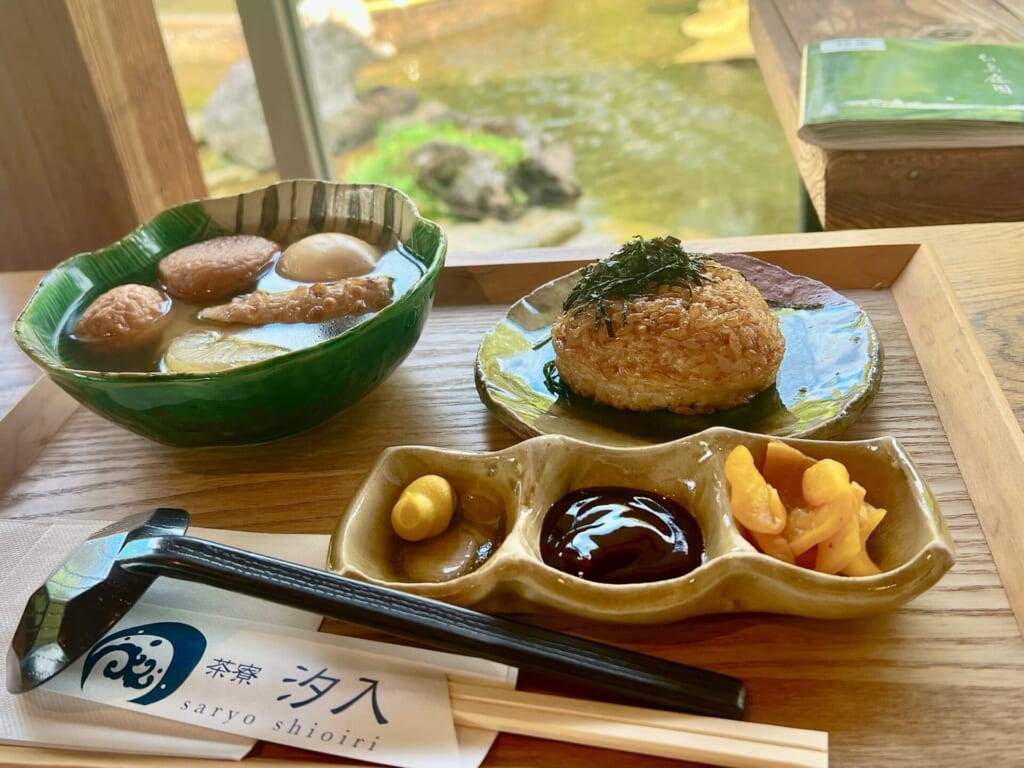茶寮 汐入(おでんセット)