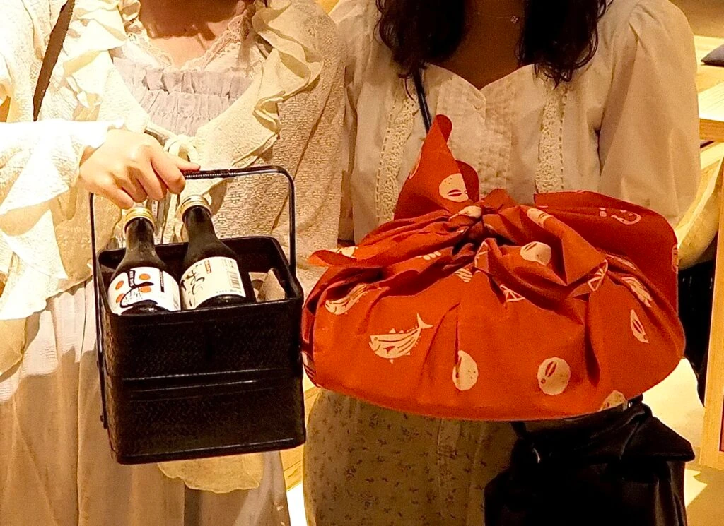酔っちょれセットを受け取った様子