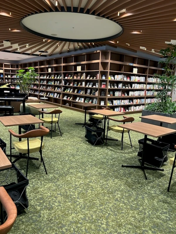 Kable　店内