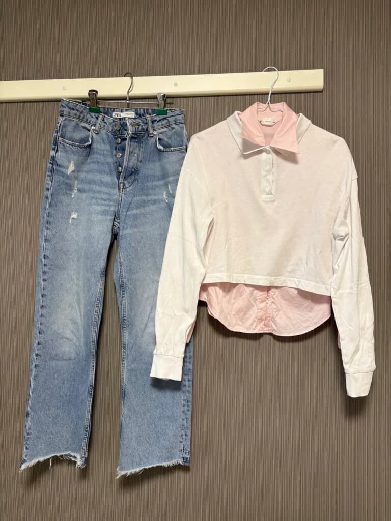 ZARA　デニム　トップス　コーデ　ピンクシャツ