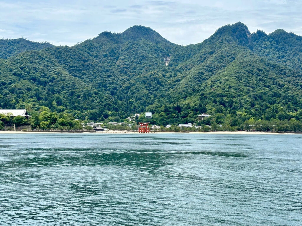 宮島 フェリー 大鳥居 厳島神社