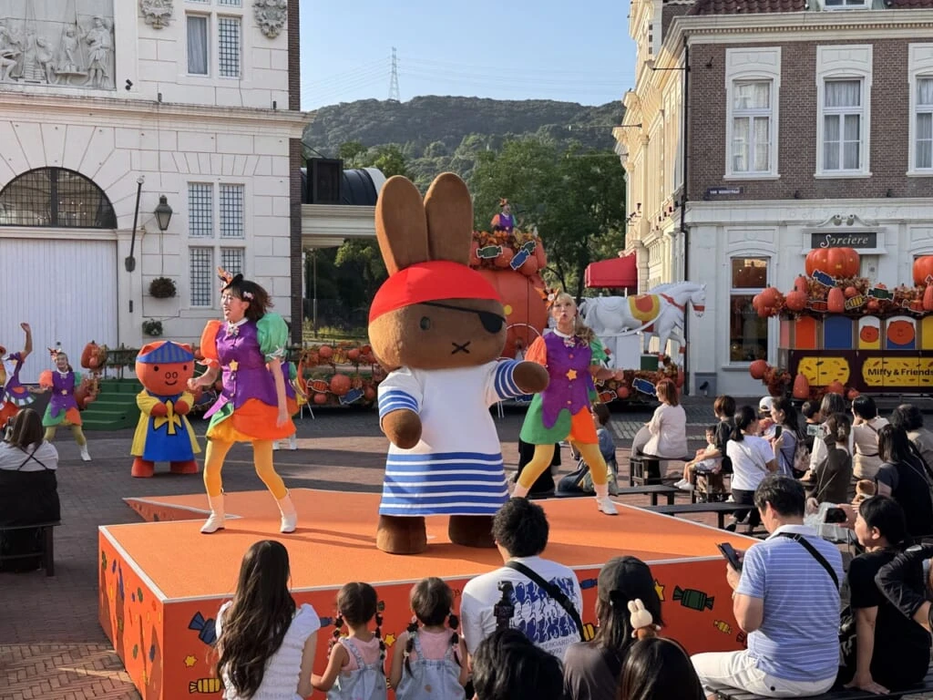 ハウステンボスのハロウィンイベント「ミッフィー&フレンズ ハロウィンパーティーパレード」7
