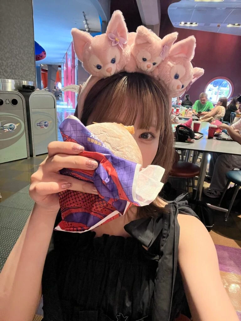 ディズニーカチューシャ リーナベル 大学生ディズニーフォト