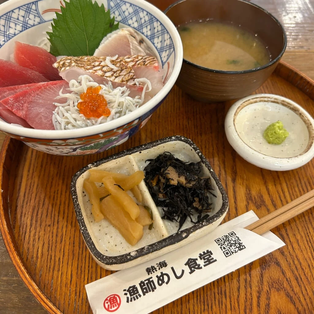 海鮮丼