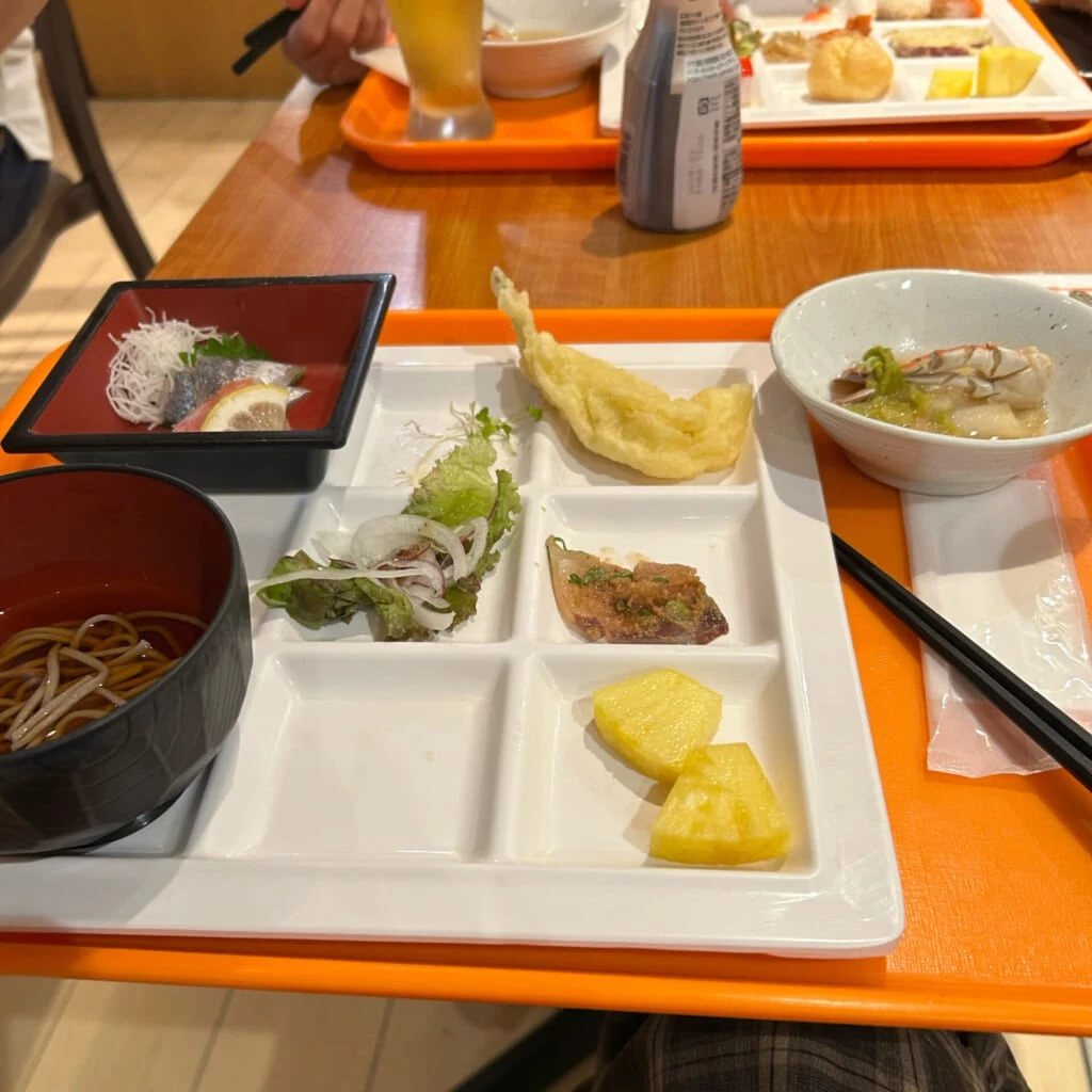 ビュッフェ料理