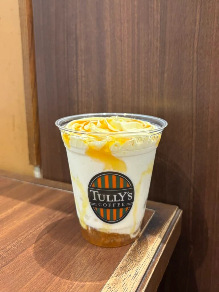 タリーズコーヒーのOIMOシェイクとろりんわらび餅