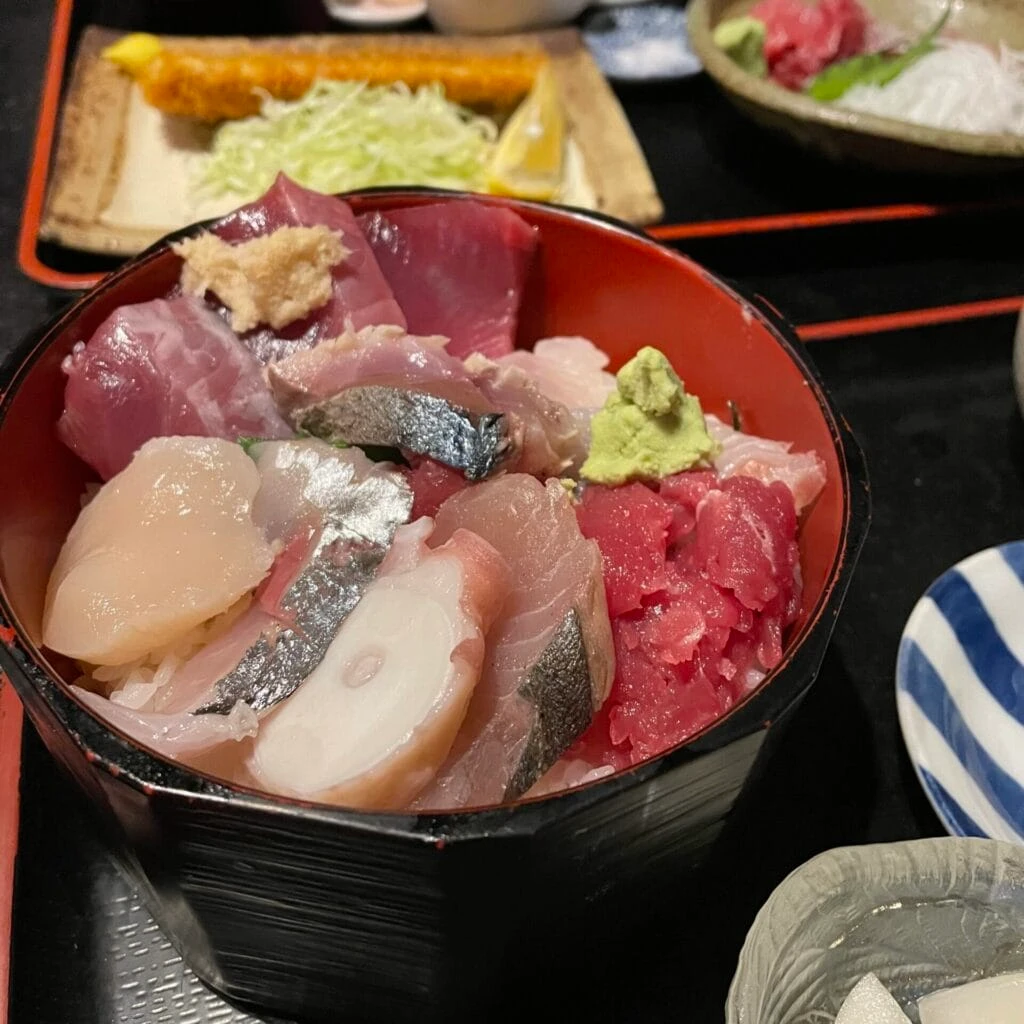 仙台 海鮮丼 ランチ