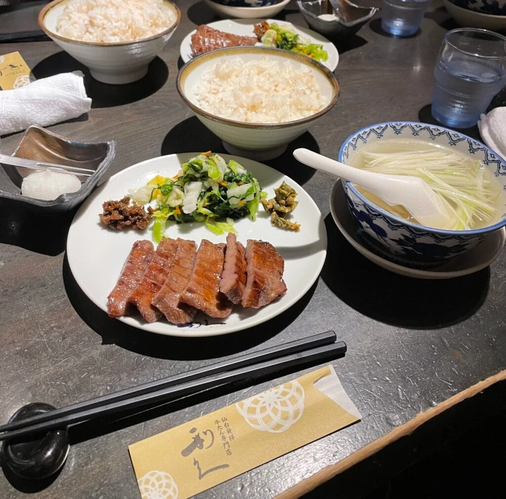 牛たん 仙台 利久