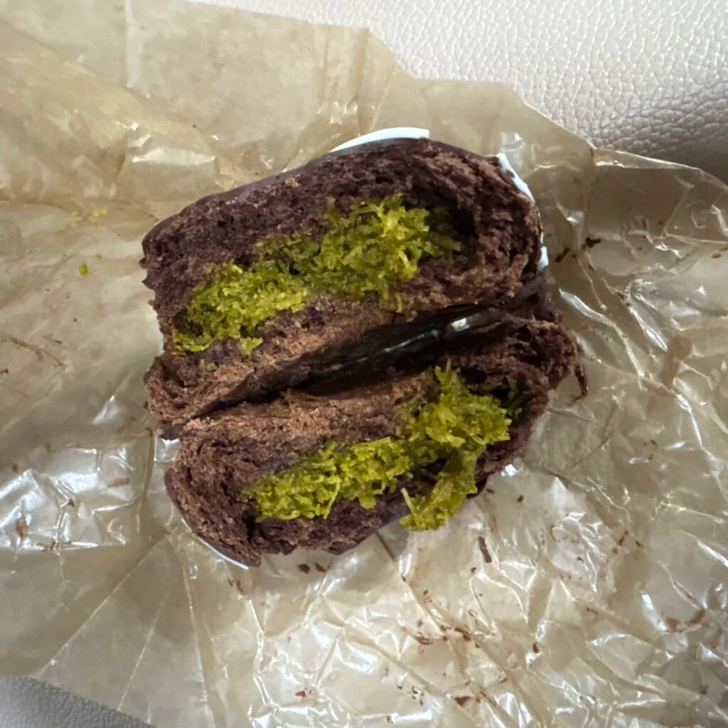 ドバイチョコスコーン