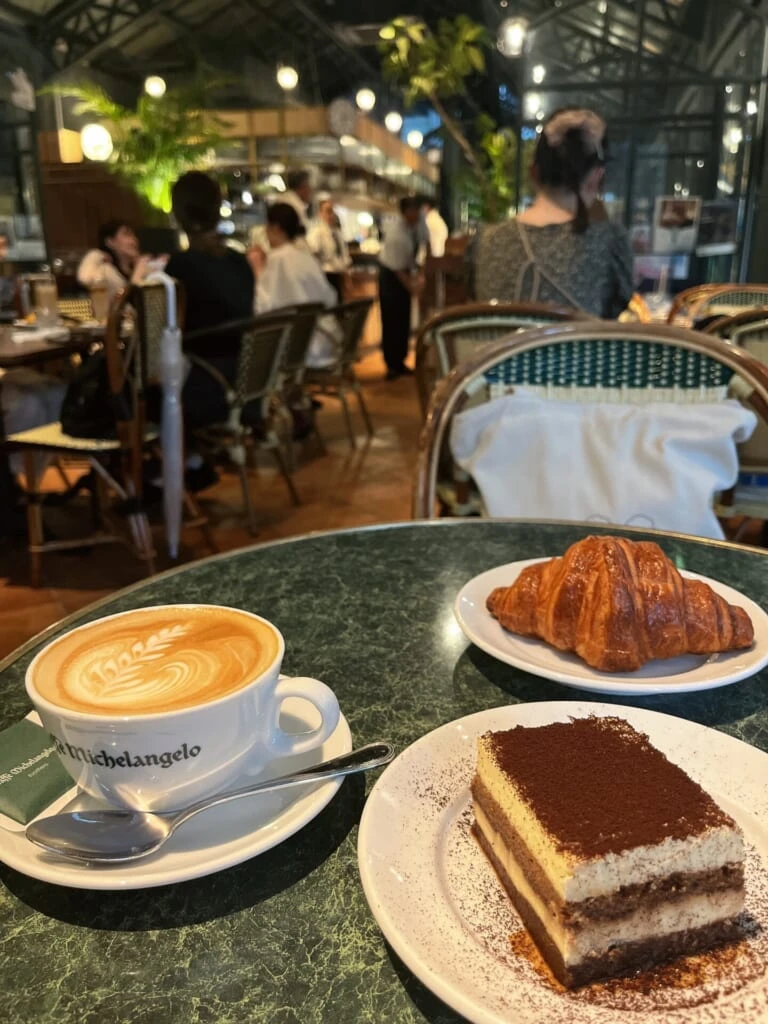 代官山「カフェ・ミケランジェロ」