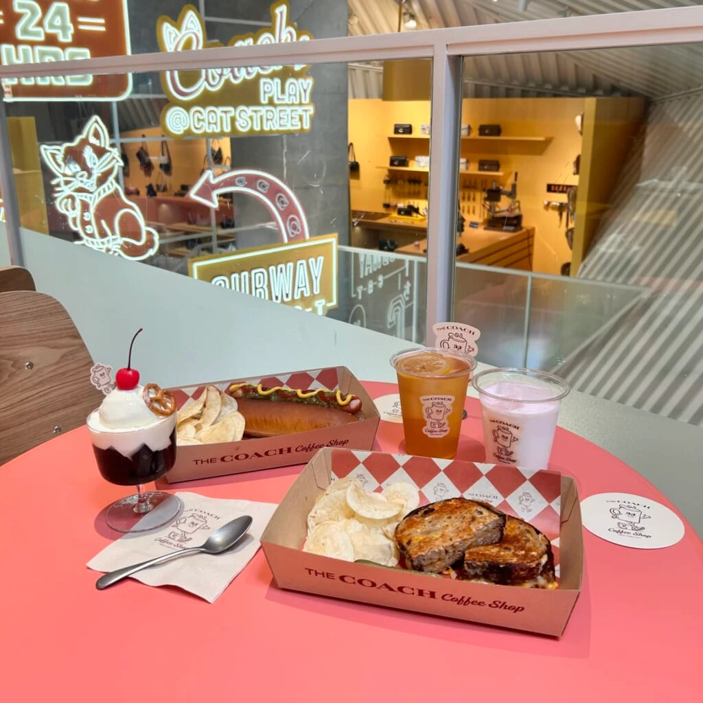 カフェ