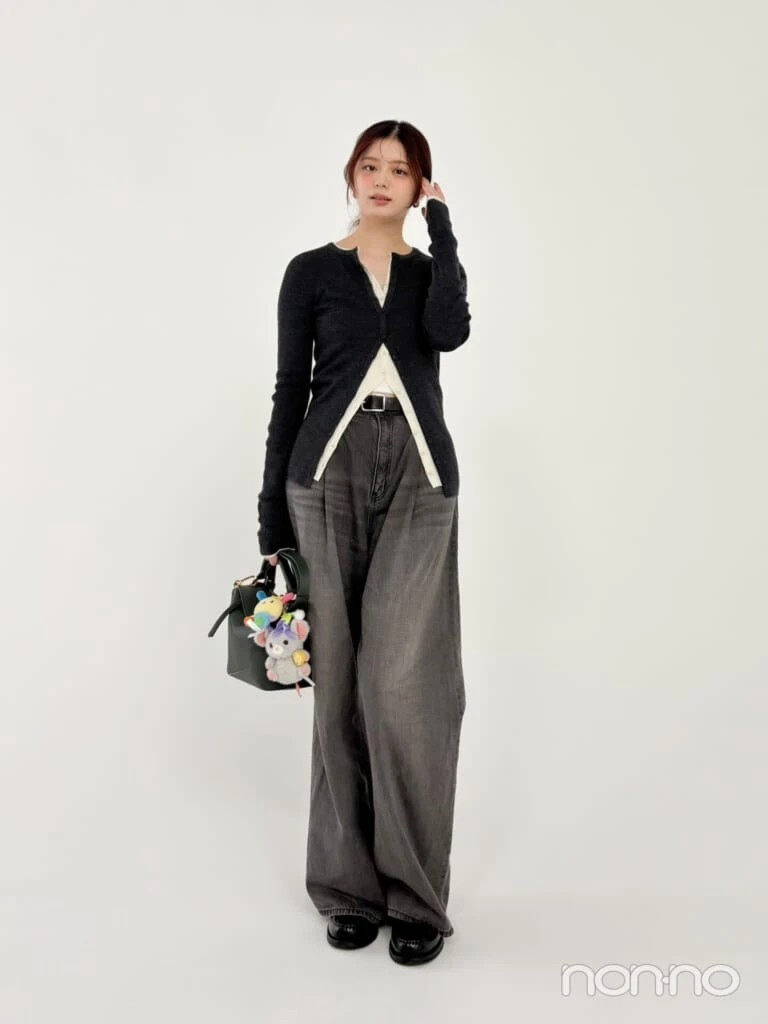 紺野彩夏の冬私服(全身・アウターなし)