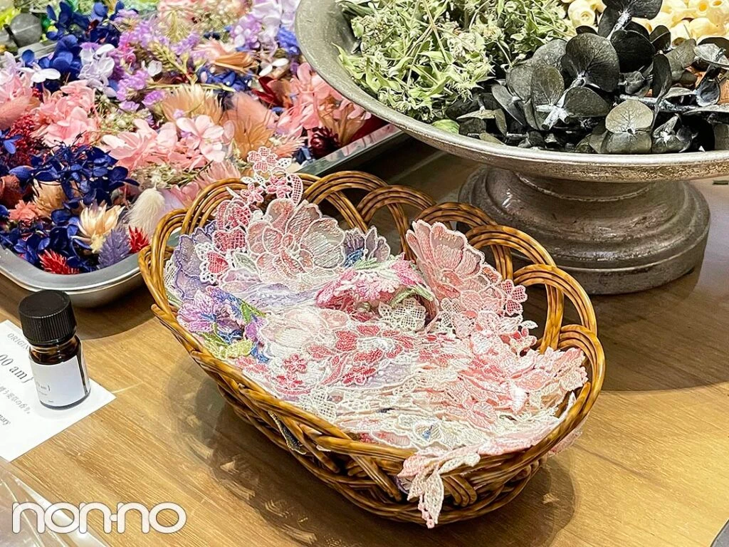 「ワコール」のサシェ作り、アップリケ