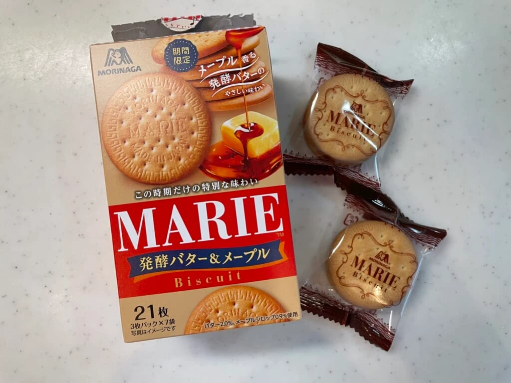 マリー＜発酵バター＆メープル＞の箱と個包装2袋