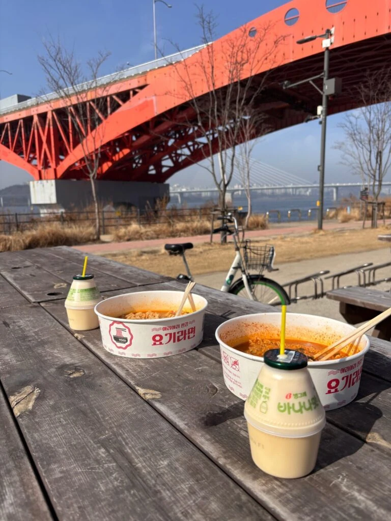 大学生エディターズ　漢江おすすめグルメ　漢江ラーメン