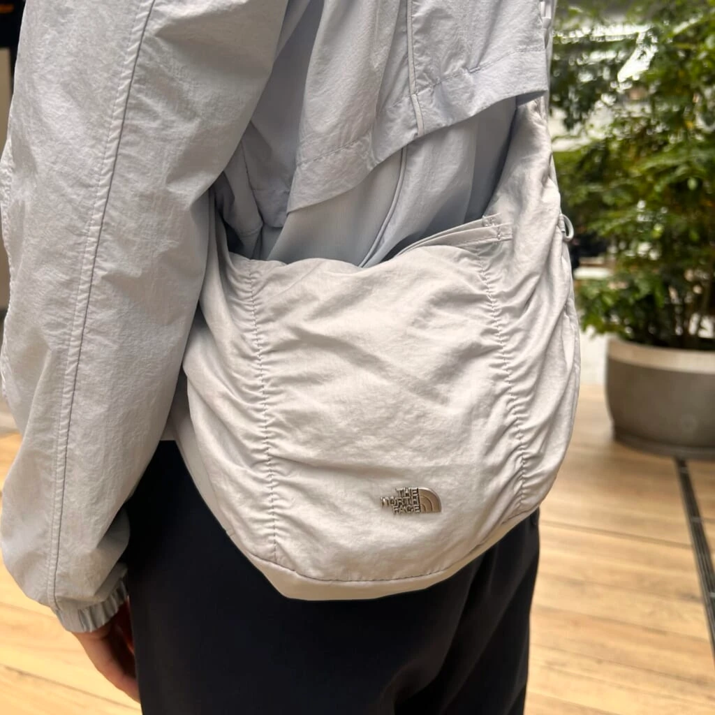 バック