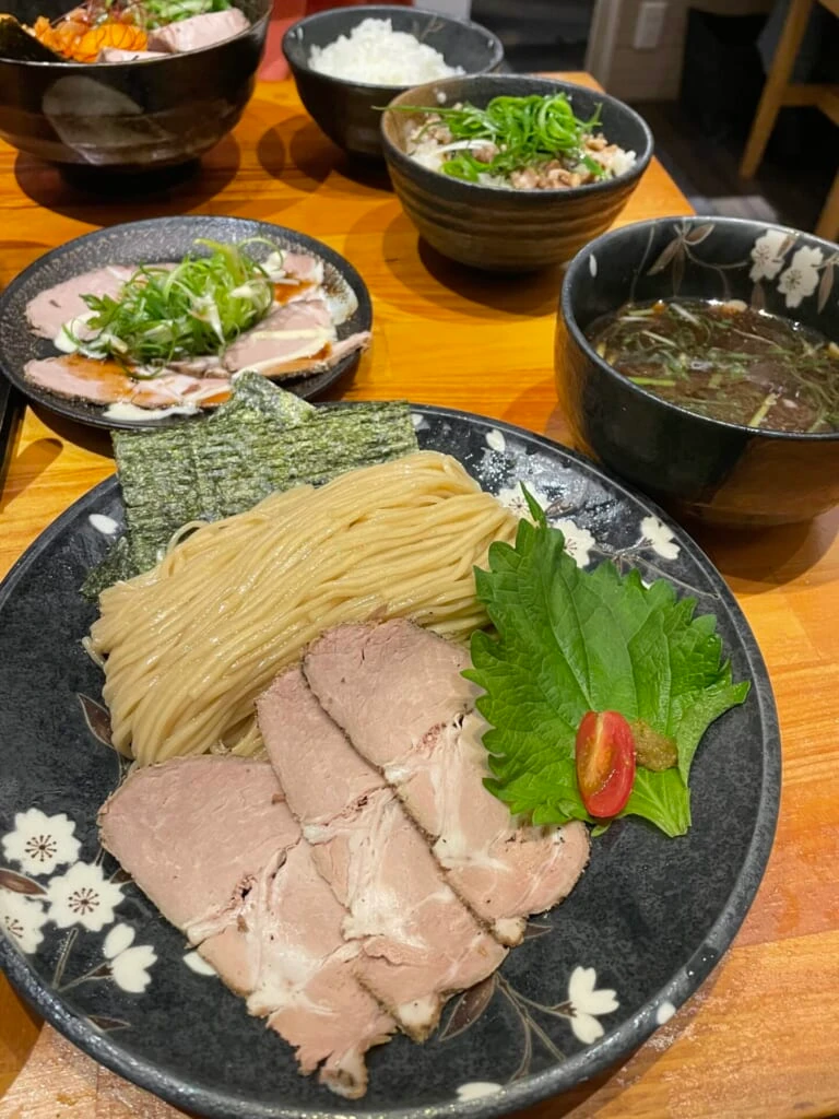 姫路　麺哲　つけ麺　ローストポーク
