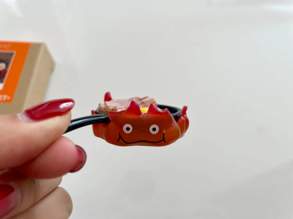 側面に描かれたカルシファーの顔