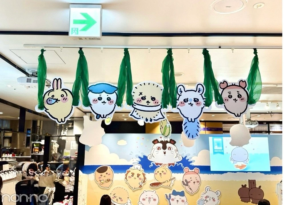 「映画ちいかわ 人魚の島のひみつCollaboration CAFE」内観2