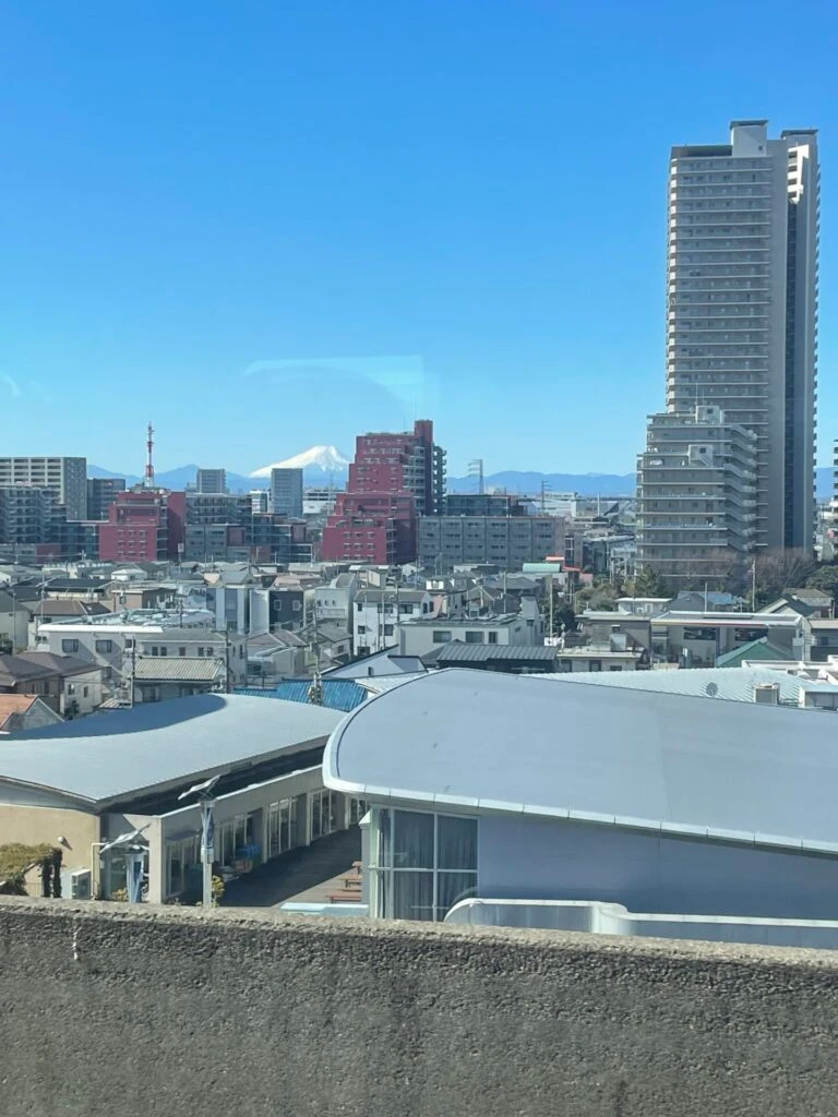 東京駅出発