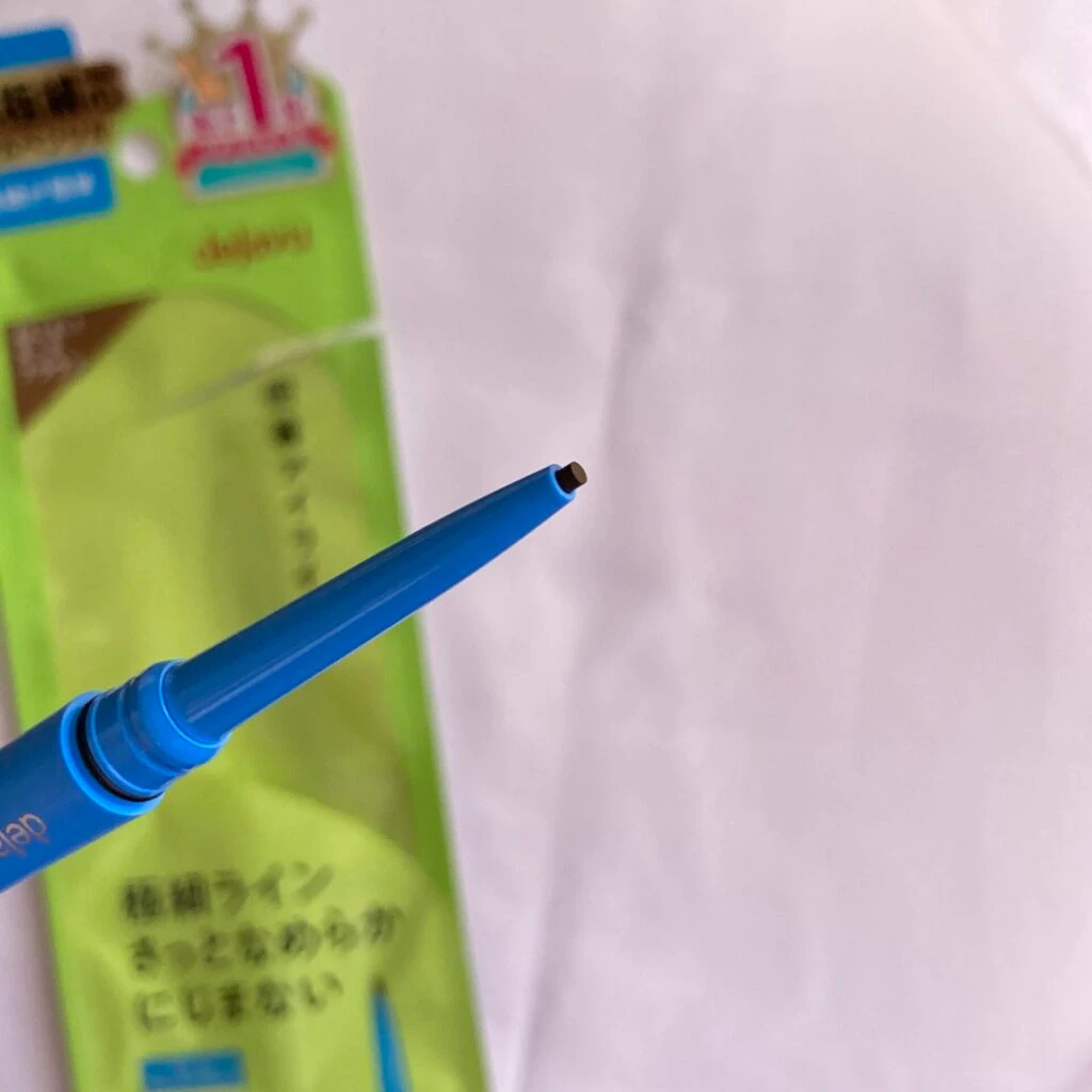 dejavu
密着アイライナー芯拡大