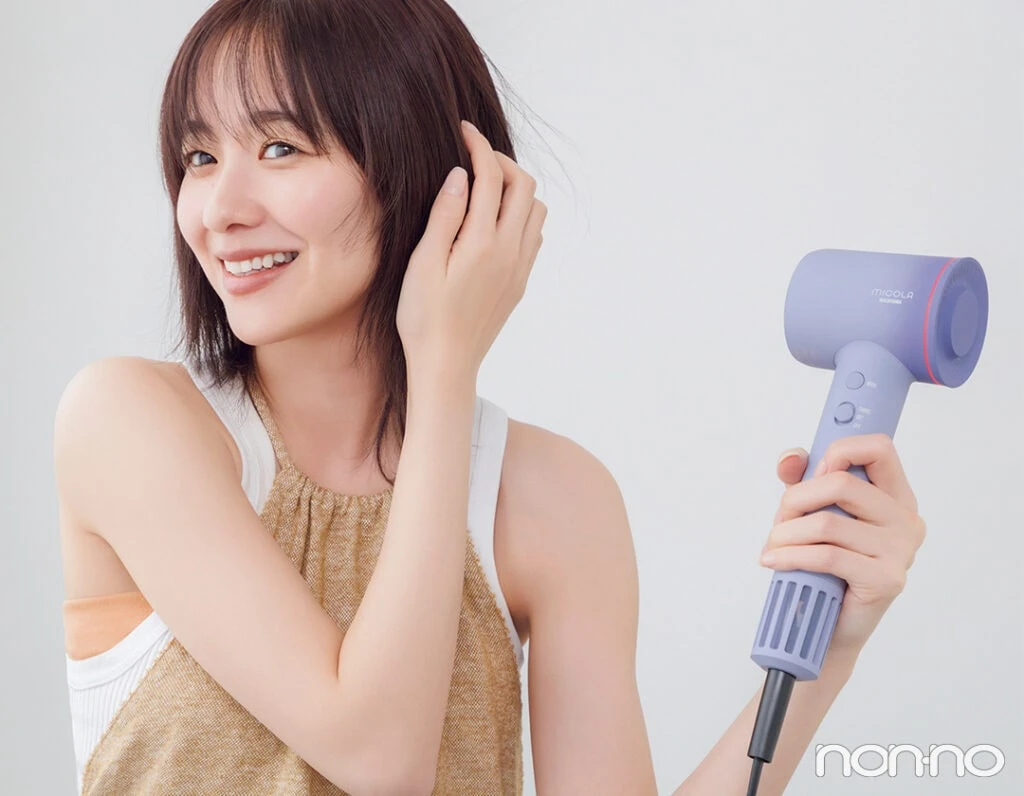 堀田真由　MiCOLA クイックイオンドライヤー HDR-M301