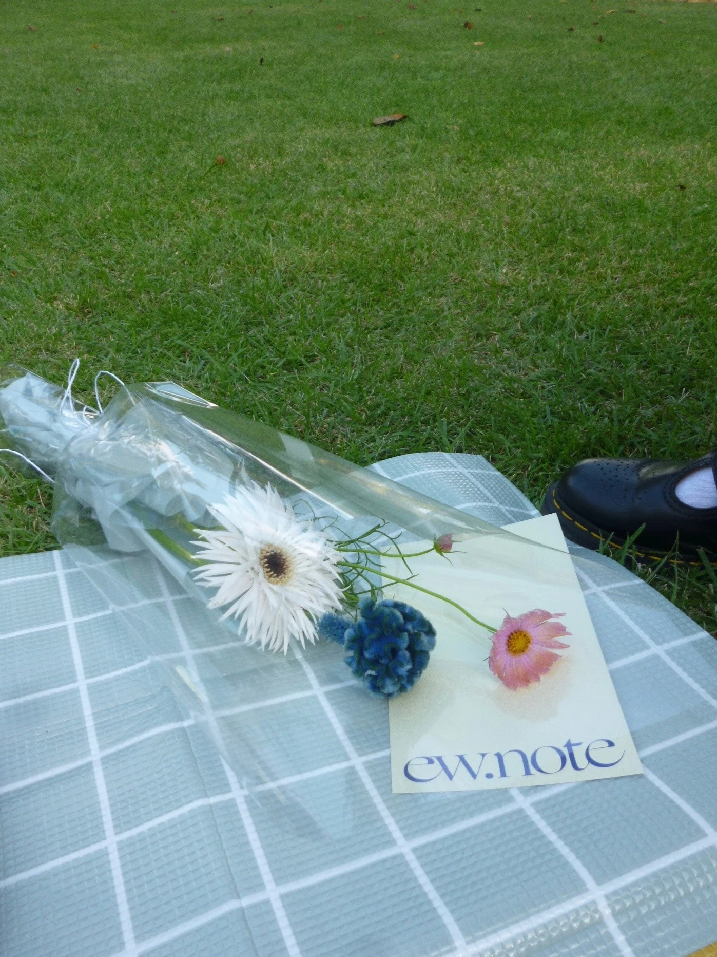 「ew.note」のお花
