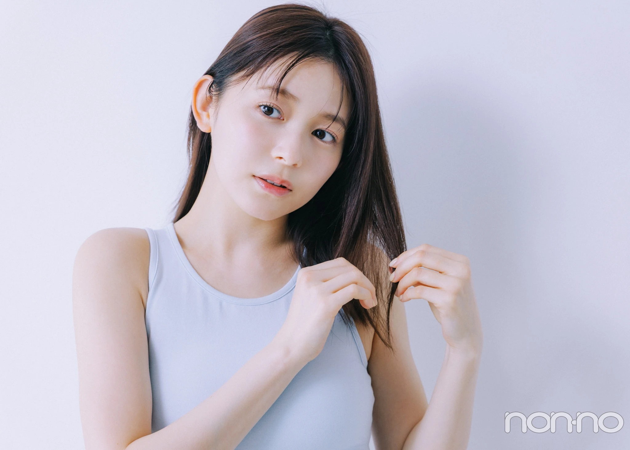 りんくまの美容格言UVケア編のヘアスタイリング中のイメージカット