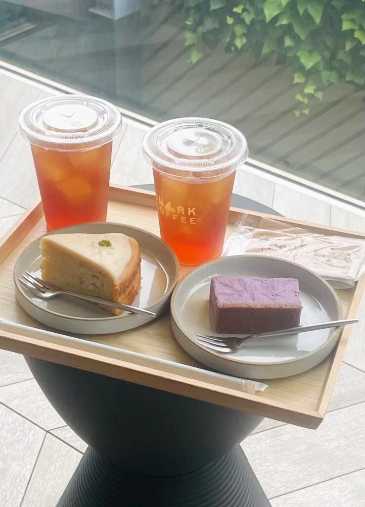 SHARK COFFEEのメニュー４つ