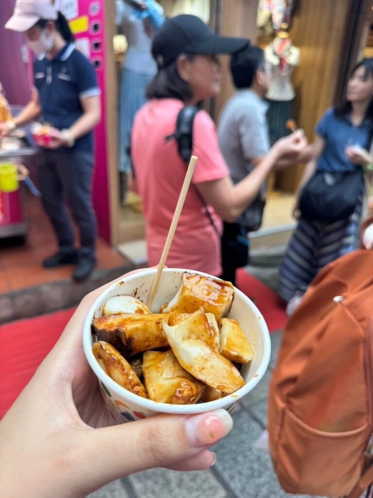 杏鮑菇　エリンギ　焼きエリンギ　テイクアウトグルメ　食べ歩き　基山街　九份
