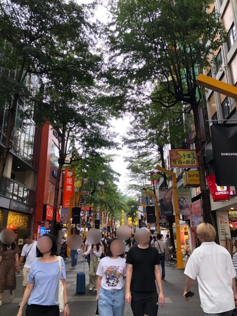 西門　台湾　街並み