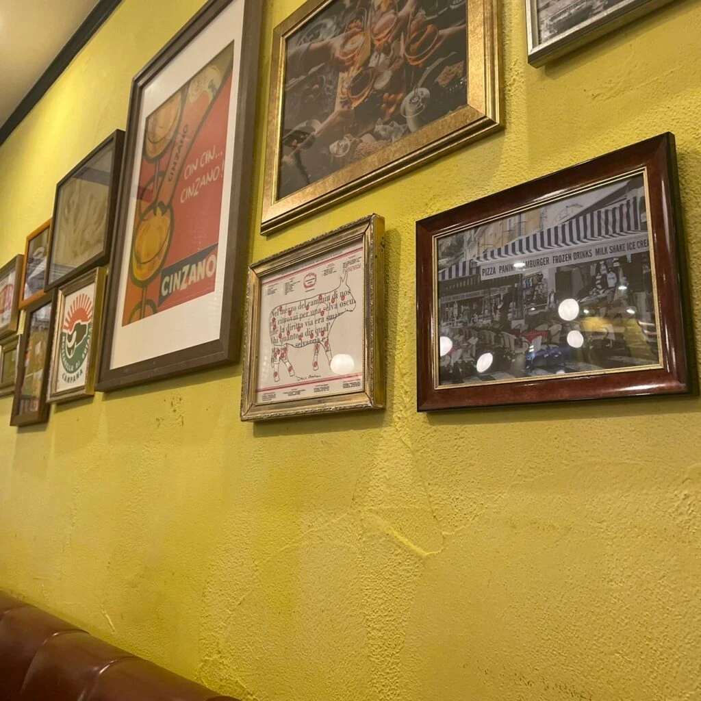 goo ITALIANO 渋谷本店 店内 壁面