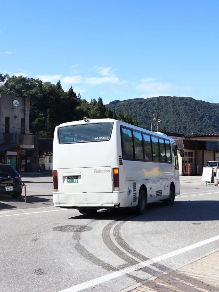 白川郷　シャトルバス　展望台