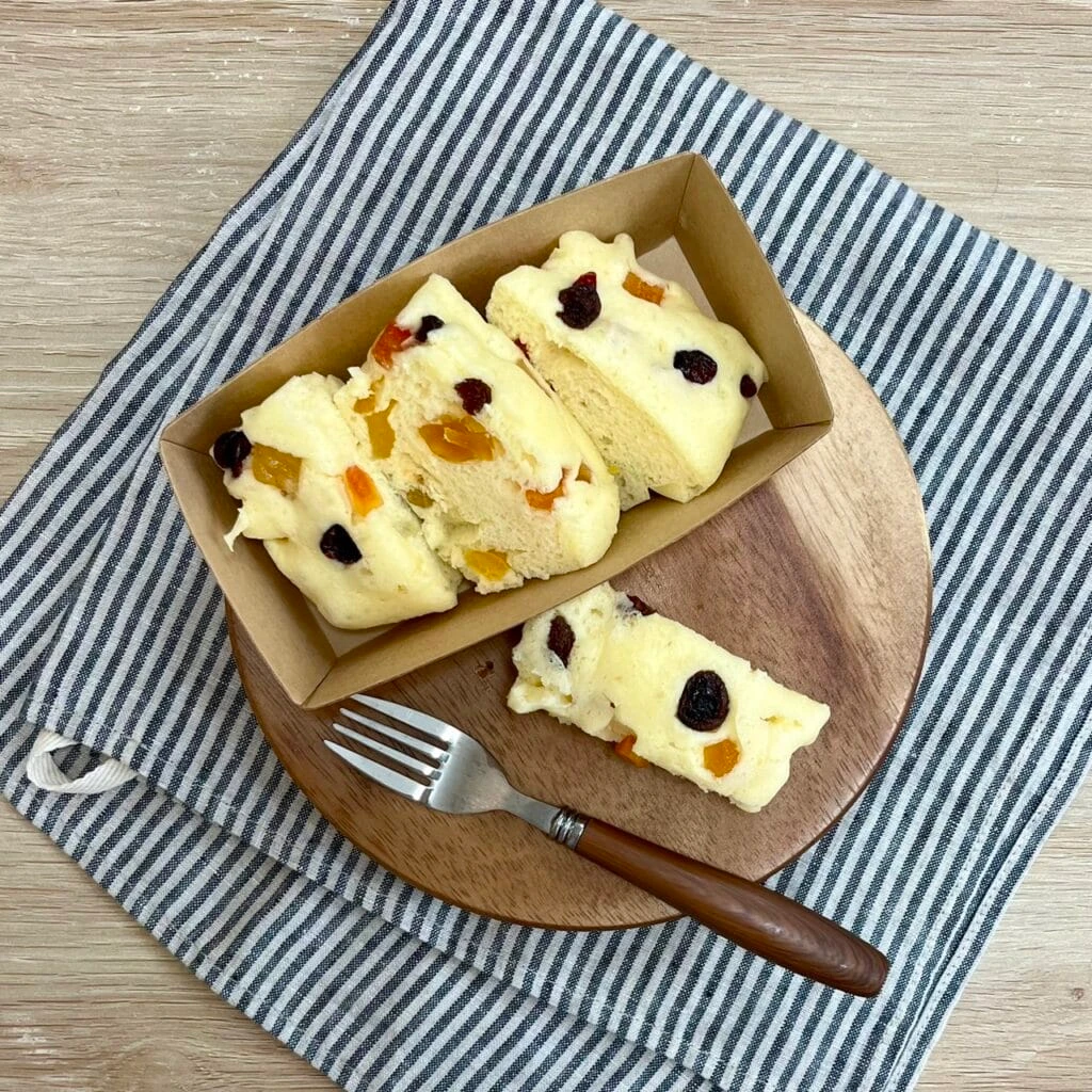 無印米粉のパンケーキでつくる蒸しパンアレンジ1ドライフルーツ