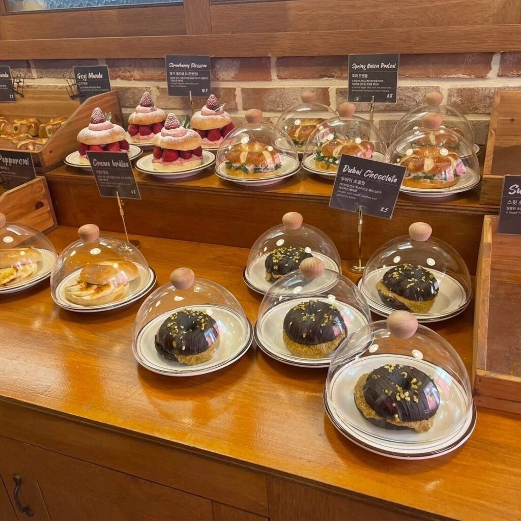 大学生エディターズ　聖水おすすめグルメ　「BAGEL LAND」のベーグル
