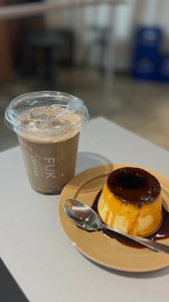プリンとほうじ茶ラテ