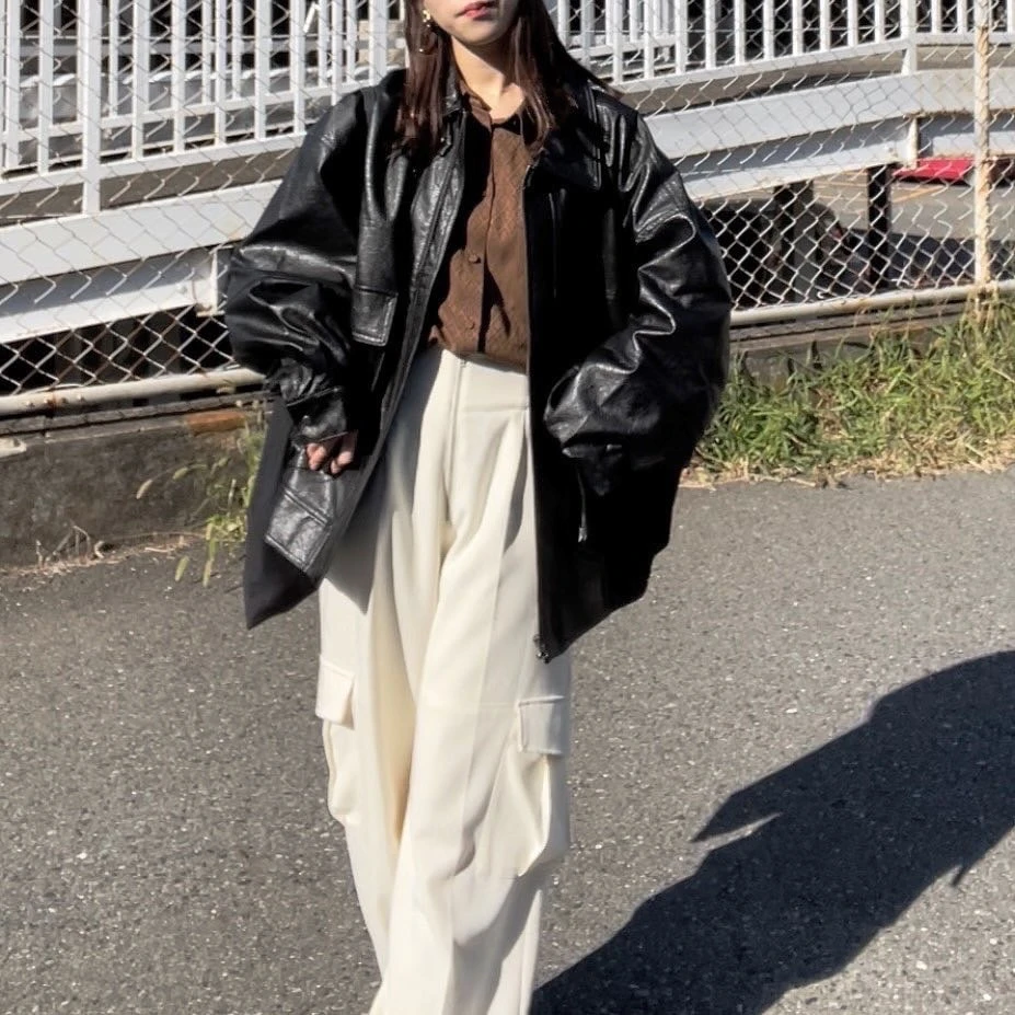 最高気温20℃の秋コーデ ブルゾン