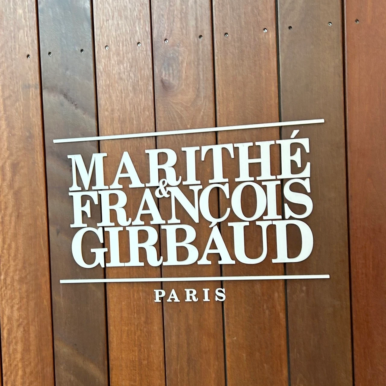 MARITHE FRANCOIS GIRBAUD（マリテフランソワジルボー）漢南店外観