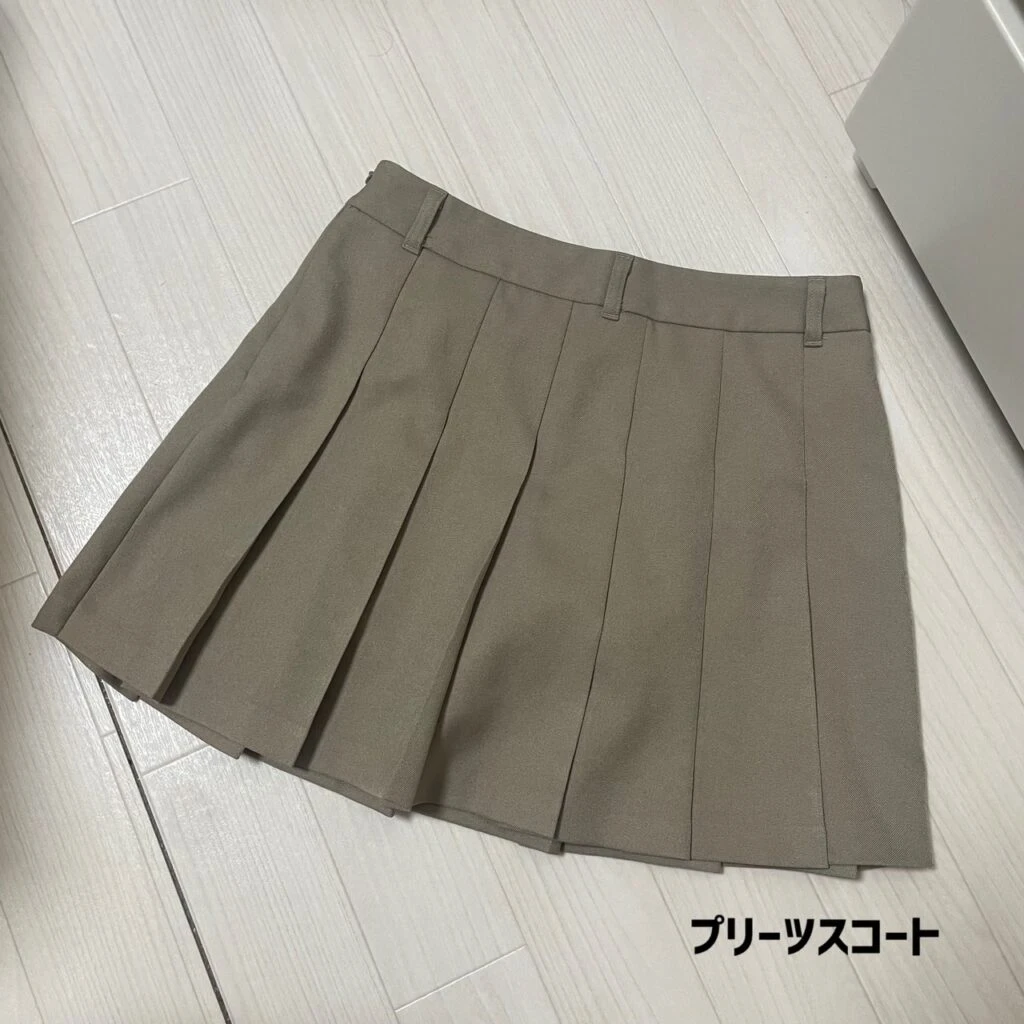 プリーツミニスカート