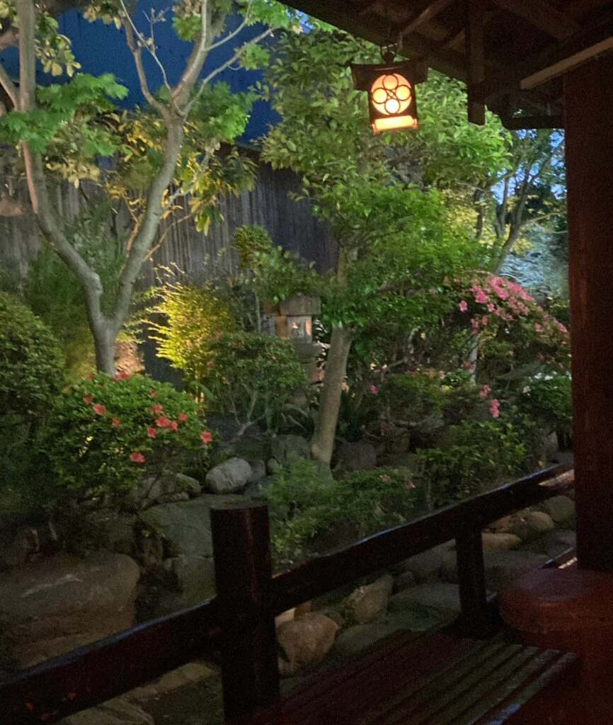 タカラ湯縁側
