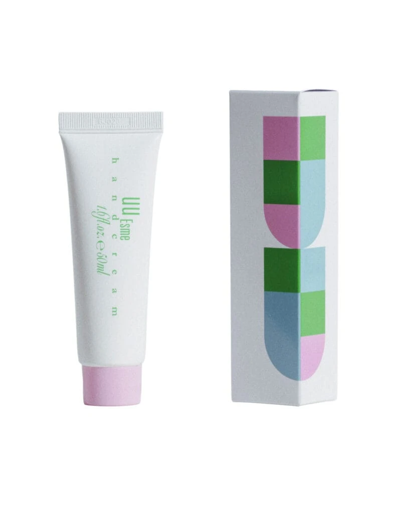 横田真悠の愛用フレグランスであるUUのhannd cream Esme