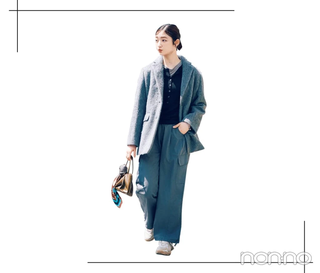 2025年12月号の小宮山莉渚 撮影/森脇裕介