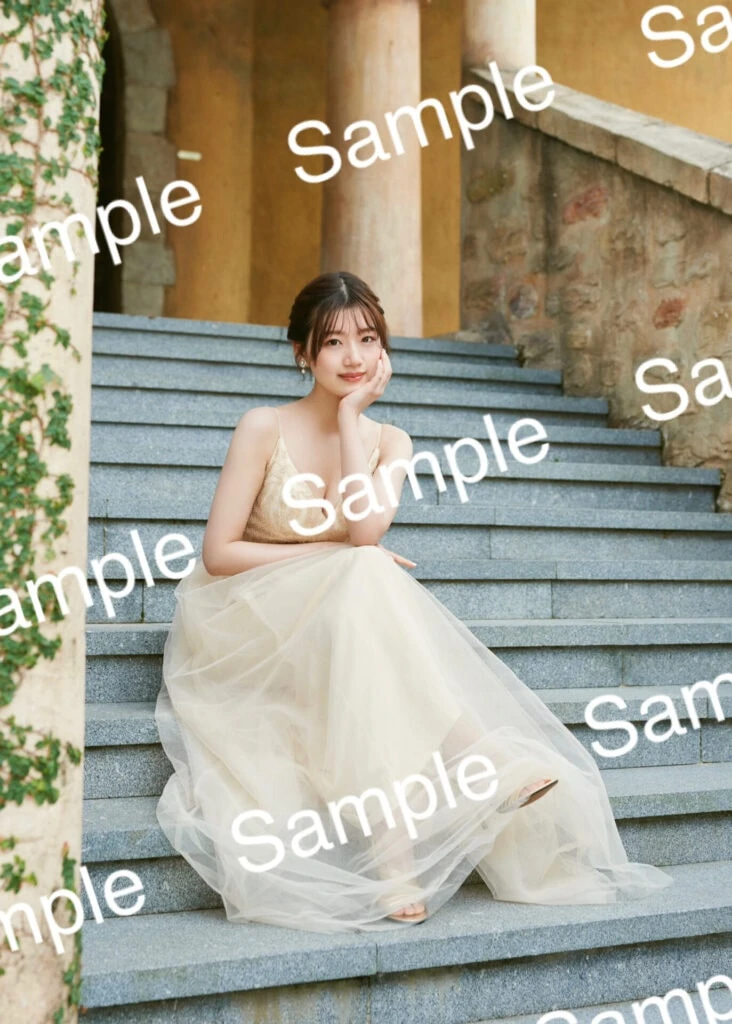 佐々木美玲 写真集 ポスターSHIBUYATSUTAYA