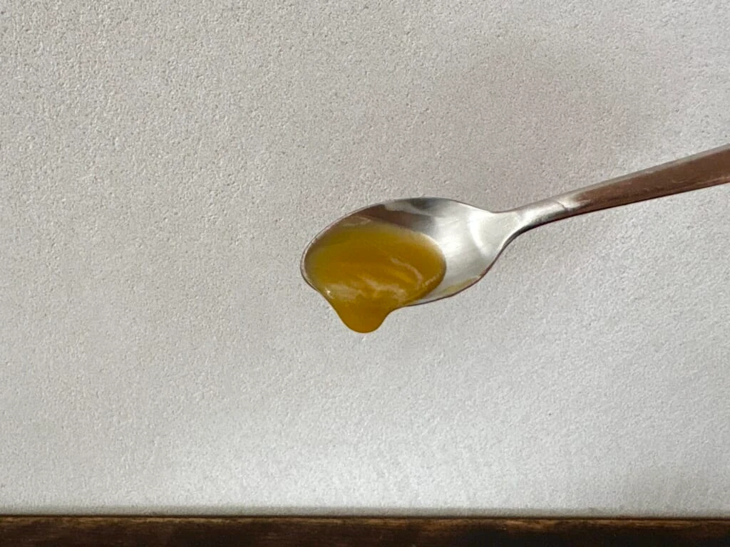 ハーゲンダッツ「濃蜜いも」のとろりとした芋蜜ソース