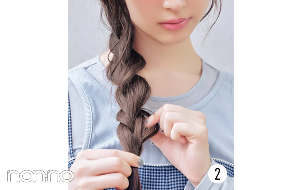 井上和とキャップとヘアアレンジプロセスカット2−5